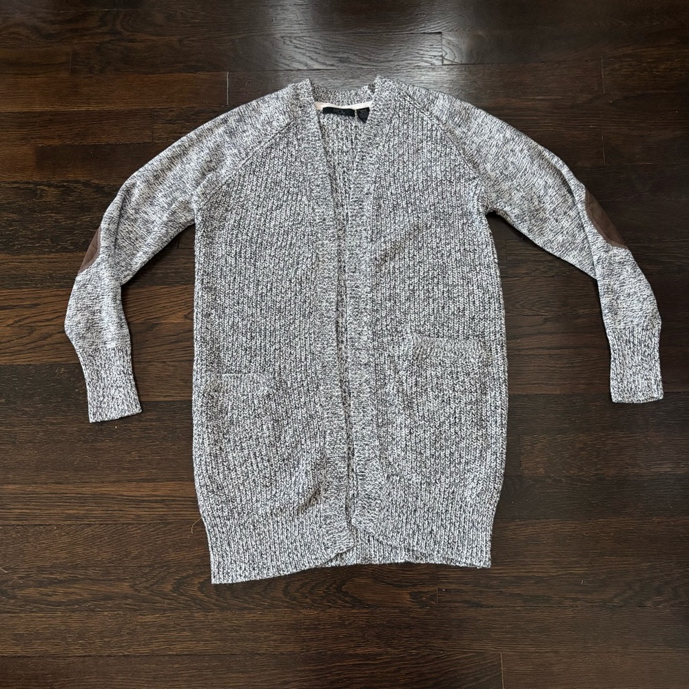LIKE NEW Grey Blend Long Sweater